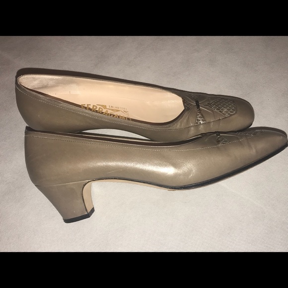 Vintage Ferragamo Size 9 lemon pepper steppers - Picture 4 of 8